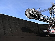Шольц заявил о достижении независимости от российских газа, нефти и угля