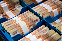 Проблемы США помогли рублю