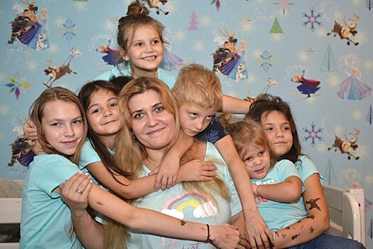 Менять мир, оставаясь мамой: специалисты семейных центров помогают женщинам самореализовываться и находить внутреннюю энергию на развитие