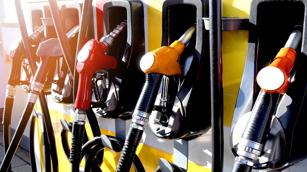 НАС предложил отменить акциз на бензин для снижения цен на топливо в России