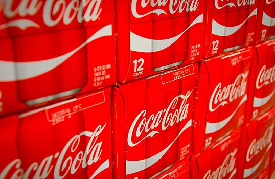 Coca-Cola заявила, что к 2025 году 25% напитков производителя по всему миру будут продаваться в экоупаковке