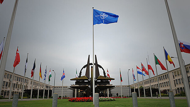 В НАТО объяснили неэффективность борьбы Запада с гибридными угрозами