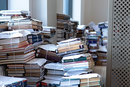 За лето в новую библиотеку НГУ перевезут 180 тонн книг