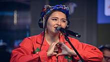 Первая участница «Евровидения» от России поддержала певицу Манижу после травли