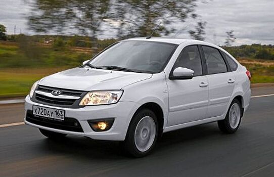 Лифтбэк LADA Granta получил версию Standart