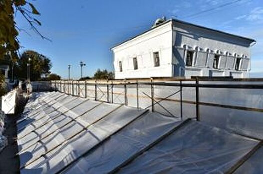 Мост у Арсенальной башни в Ярославле законсервировали до будущего ремонта