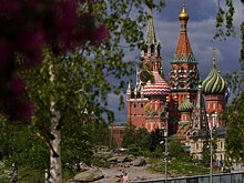 Средняя годовая температура воздуха в столице повысилась на 1,4 градуса – синоптик