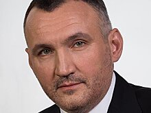 "Они хотят трупами украинцев забросать границу с РФ". Депутат Верховной рады Ренат Кузьмин об украинской власти