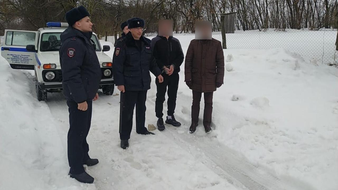 Брянской полицией задержан налётчик, напавший на пенсионерку в её доме и похитивший 120 тысяч рублей