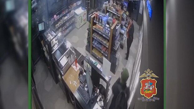 Мужчина напал на АЗС и вел онлайн-трансляцию происходящих событий