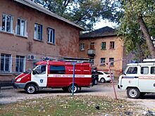 В Курске спасатели обследуют общежитие на улице Сумской