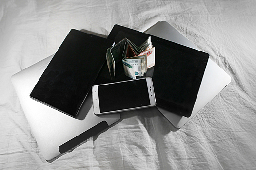 Ученые предупредили об опасности мам-блогерок для собственных детей