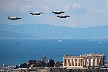 Бывший военный атташе США назвал Грецию нищей