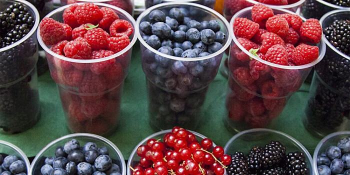 Инфекционисты напомнили правила употребления ягод и овощей