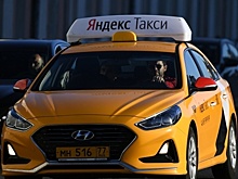 «Яндекс.Такси» заблокировал водителя за угрозы клиентке штопором
