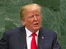 Трамп планирует вернуться в соцсети с собственной платформой