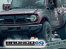 Пара предсерийных Ford Broncos 2021 сгорела после возгорания прицепа