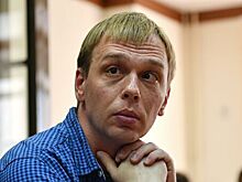 Суд не продлил арест полицейским из дела Голунова