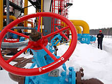 "Газпром" отбирает рекордный объем газа из хранилищ из-за аномальных холодов
