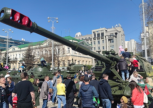 В Екатеринбурге прошла историческая  реконструкция  «Партизанская деревня»