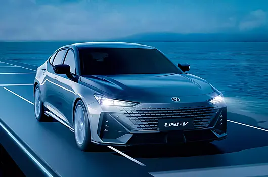 Changan Uni-V получит полный привод и автомат в России