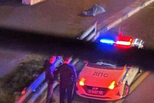 В Мытищах от грузовика оторвалось колесо, которое попало в девушку