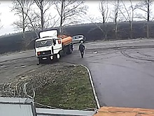Водитель бензовоза устроил массовое ДТП под Воронежем
