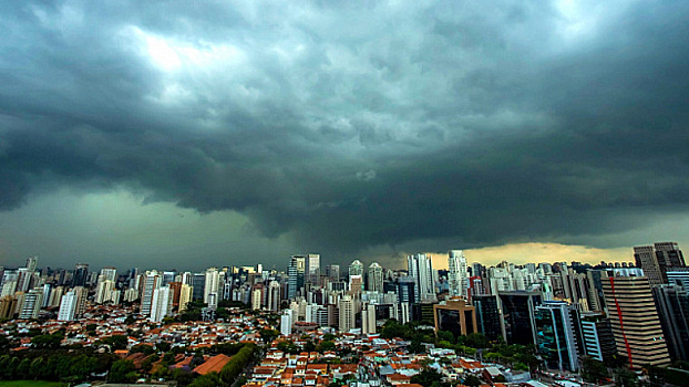 В Бразилии из-за ливней и ураганов погибли более 50 человек