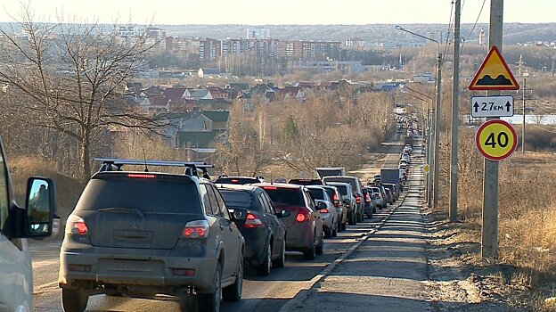 На дороге в Заре по утрам стоят в пробках сотни пензенцев