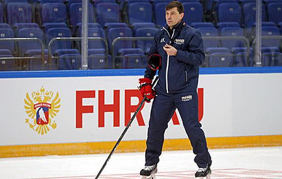 Кудашов: российские хоккеисты допускали детские ошибки в матче Евротура со шведами