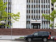 В 2021 году свердловским чиновникам не повысят заработную плату