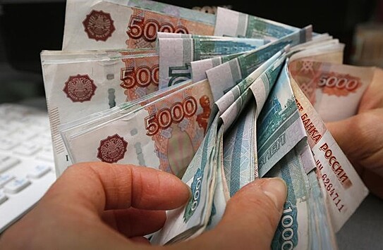 Страховые выплаты вкладчикам российских банков в 2016 году выросли в 1,5 раза