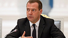 Медведев назвал состояние дорог в Крыму плачевным