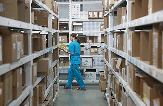 «Известия»: пациенты жалуются на нехватку в аптеках препаратов от рака и диабета