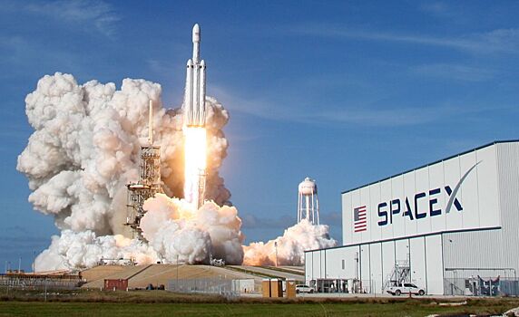 Хороший трюк. «Роскосмос» о запуске Falcon Heavy