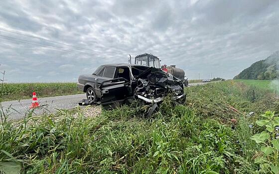 В Шацком района после аварии загорелся автомобиль