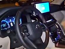Интерьер нового Toyota Land Cruiser 300 просочился в Сеть перед дебютом 2025 года