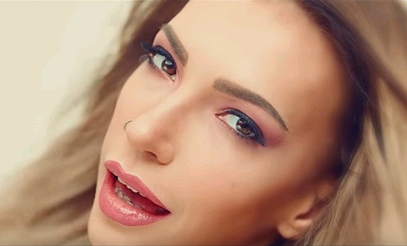 Представлена песня, которую исполнит Самойлова
