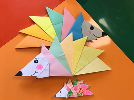 Читатели библиотеки № 196 смогут самостоятельно сделать ёжика в технике оригами