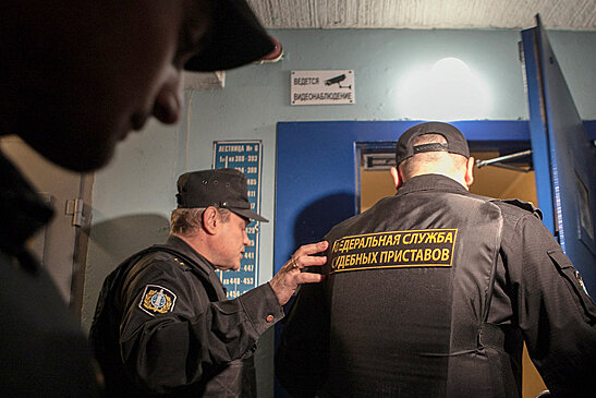 Глава СПЧ предложил провести эксперимент по выселению должников