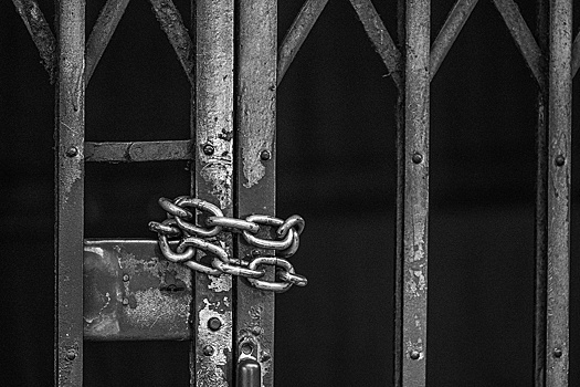 Отсидевшего 38 лет за убийство флористки мужчину признали невиновным после анализа ДНК