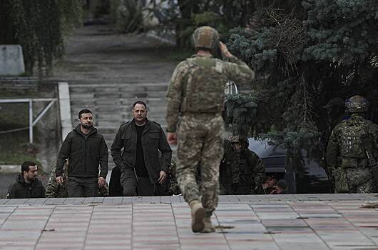 Украинские военные не подчиняются приказам и угрожают командирам. Какие проблемы в рядах армии признал главком ВСУ?