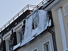 В Нижнекамске прокуратура потребовала очистить крыши домов от снега и наледи