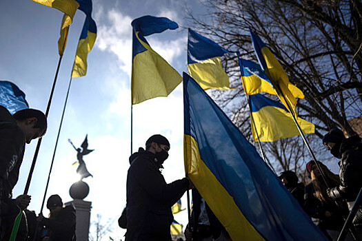 Почему на Украине не верят информации Запада о возможном «вторжении» России