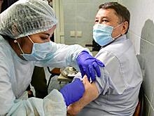 Более 5,4 миллионов казахстанцев получили первую дозу вакцины