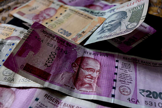 РИА Новости: крупные российские банки открыли корреспондентские счета в Индии