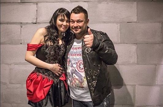 Жуков предлагает обычным девушкам съемки в клипе