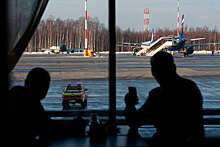 "112": аэропорт Пулково закрыли из-за неопознанного летающего объекта, введен план "Ковер"