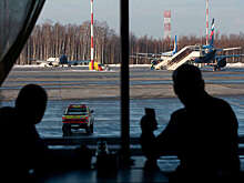 Вылет самолета из Петербурга в Калининград задержали на три часа