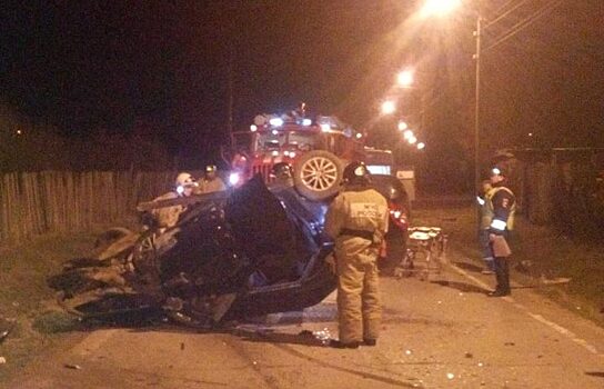 На Южном Урале водитель Лады погиб, врезавшись в водосточную трубу